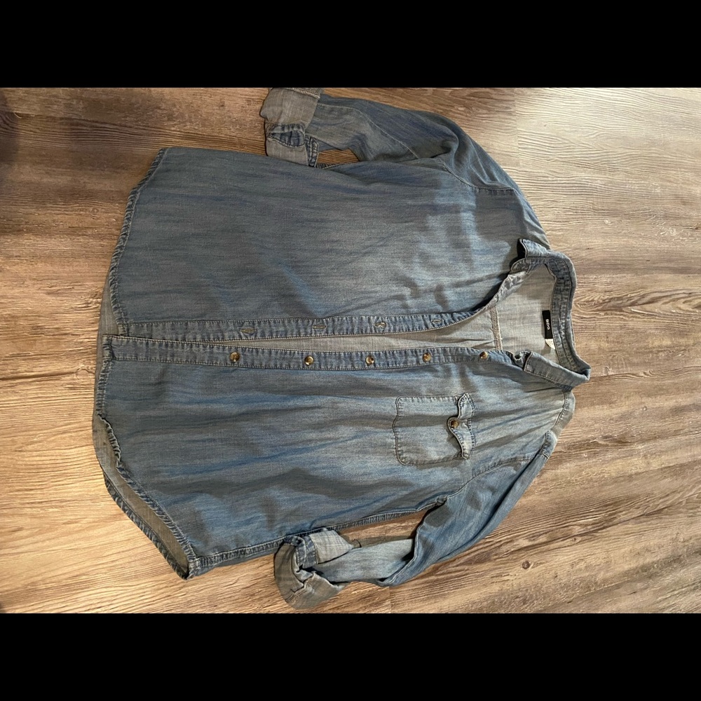 BDG Button Down Jean Shirt Size L
